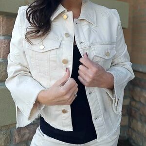 Liverpool Womens Notch Collar Frayed
Hem Denim Jacket Cream Size Large NWT
